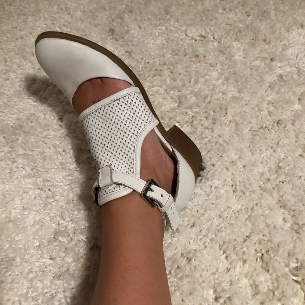 House of Harlow Booties